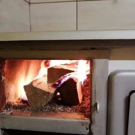 Chata Pod Dedovou Дом отдыха